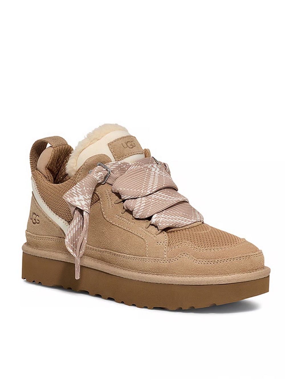 UGG Lowmel Sneaker Lace up w/exchangeable Shoe Laces in Sand Size 6